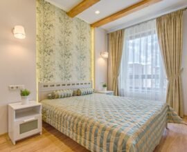 how to arrange bedroom furniture